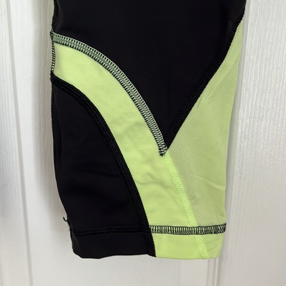 Lululemon cropped leggings - Picture 3 of 6